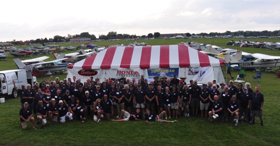 2017 Cessnas 2 Oshkosh Group Picture